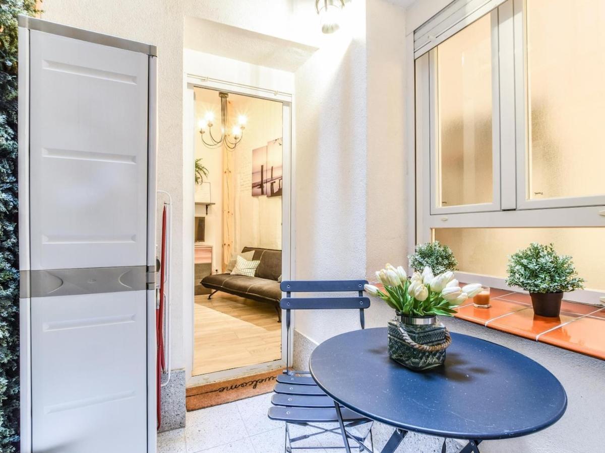 Apartamento Plaza De Lavapies Alquiler Temporal Madrid Exterior photo